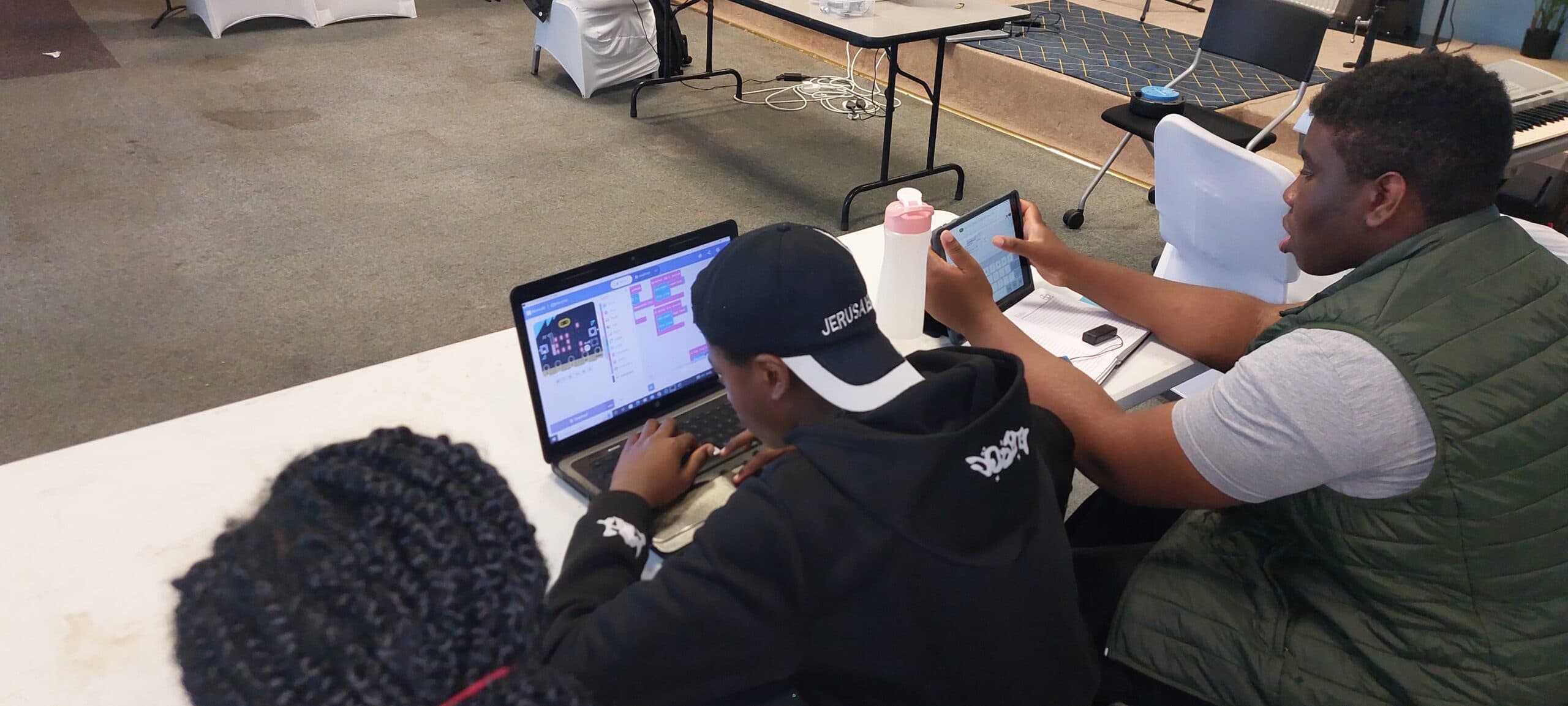 Datakirk Goes to Falkirk: Smart Summer Camp of Innovation and Learning
