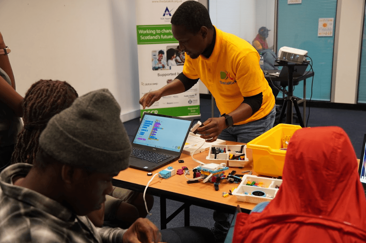 DataKirk’s Summer STEM Tour 2025: A Journey Across 7 Cities, 100+ Young Innovators, and Limitless Possibility